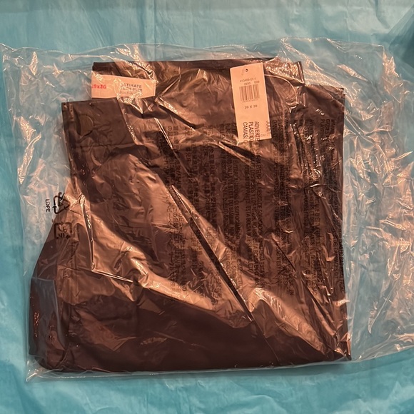 Old Navy Men’s Ultimate Tech Slim Chino Pants. Color: Navy Captain. Brand new. - Picture 2 of 7